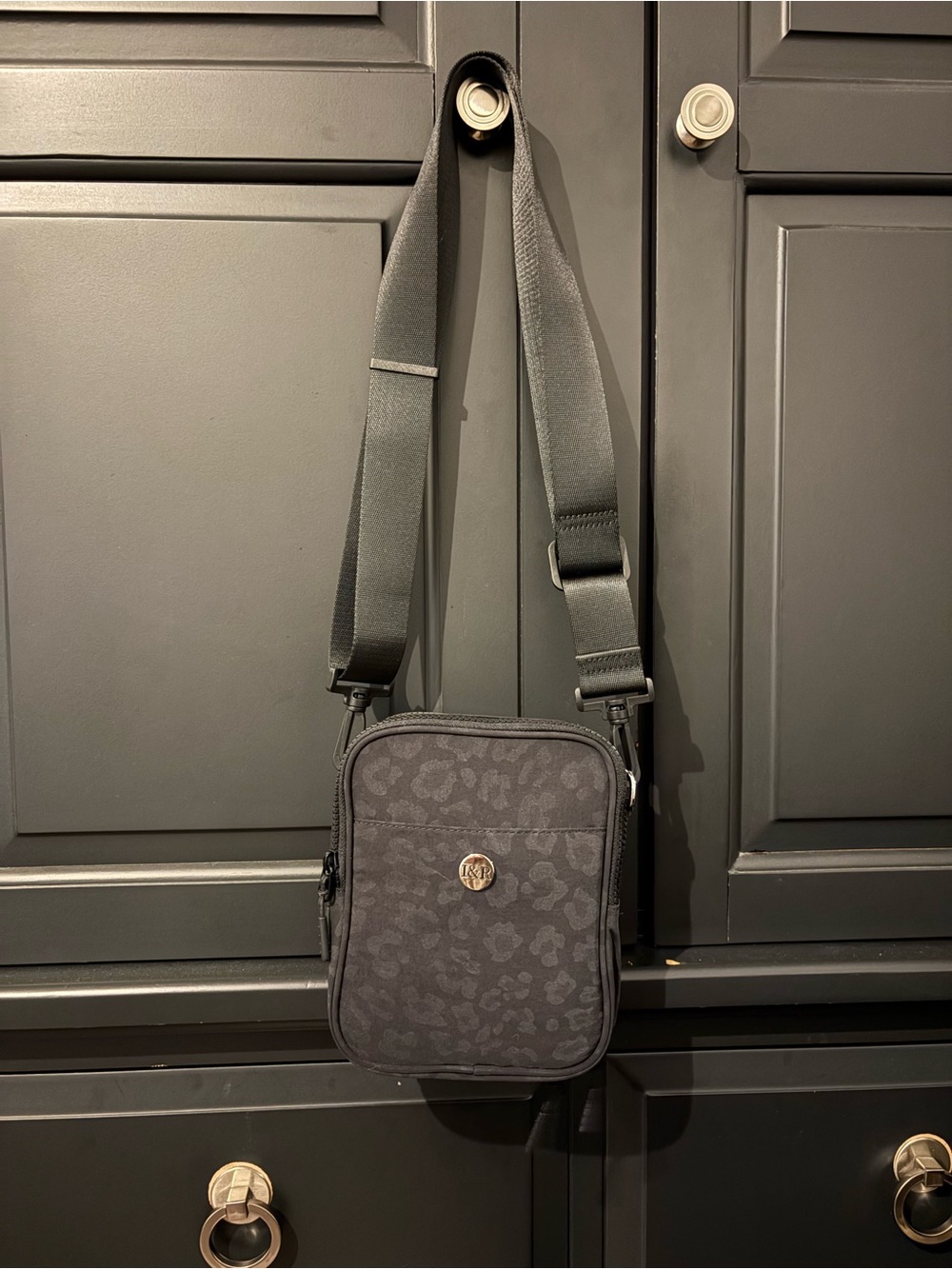 Iris & Rainbow Flex Sling Crossbody to tote